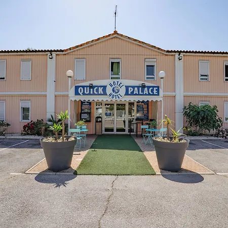 Отель Quick Palace Montpellier Сен-Жан-де-Веда